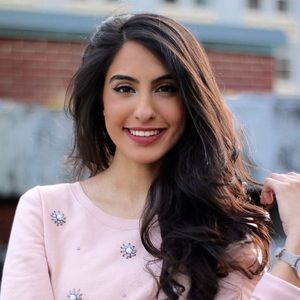 Meet your Posher, Mesha